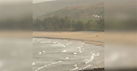 Go Parasailing | LBB