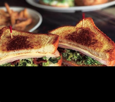 Emerson Biggins Online Menu | Best Sports bar in Wichita