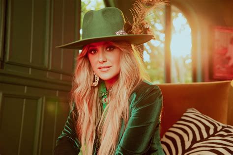 Lainey Wilson Two Story House Lyrics Sale | emergencydentistry.com