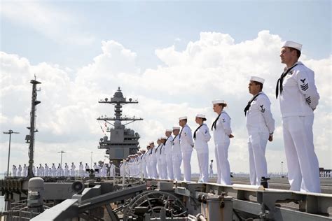 Navy unveils new culture campaign to show ‘what right looks like’