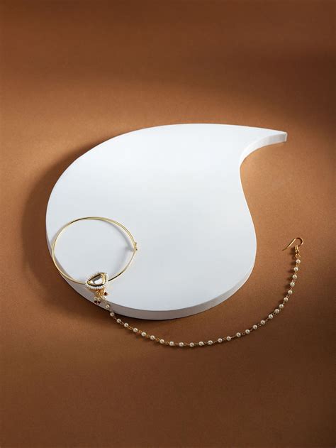 fashionable nose pins to buy from the loom