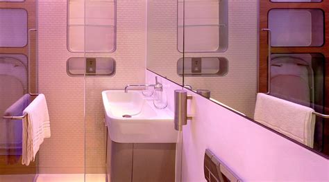 YOTELAIR AMSTERDAM SCHIPHOL (Haarlemmermeer) - Hotel Reviews, Photos ...