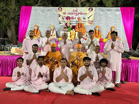 Completed the resolution of 100 Kirtan-Aradhana in Bapunagar Sanskar ...