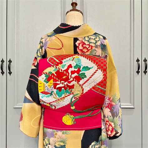 花薬玉と矢羽根＊花 牡丹 菊 紅葉 アンティーク小紋着物 A487 | kimono tento