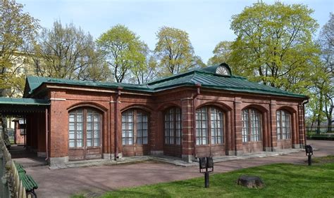 Домик Петра I в Санкт-Петербурге: история, режим работы и цена билета 2025