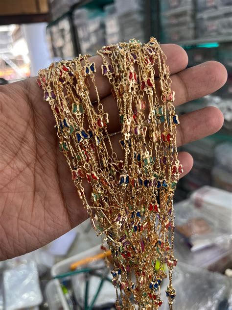 Chains – Art Grail