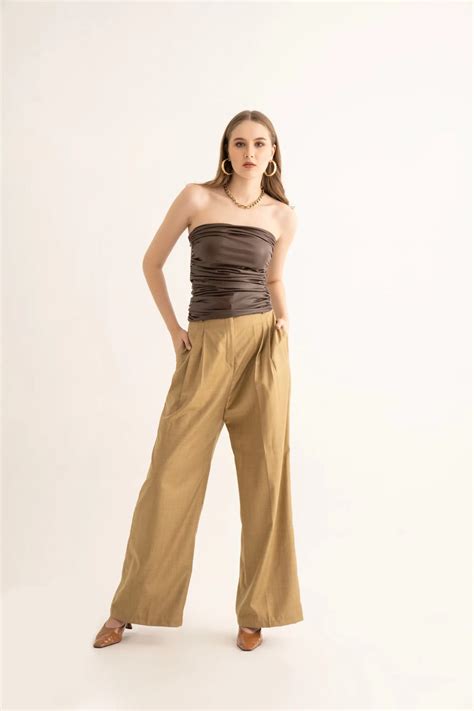 Brown Faux Leather Gathered Tube Top – TORQADORN