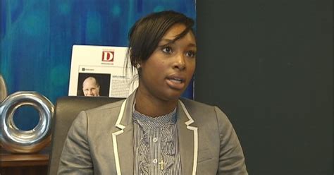 North Texas woman wants apology for getting kicked off flight | FOX 4 ...