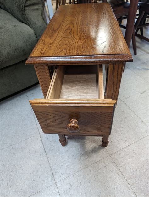 Narrow Oak End Table | Roth & Brader Furniture