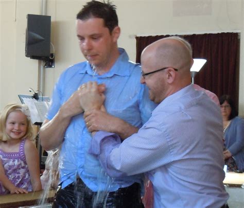 Easter Sunday 2011 - baptisms & more! | Whitton Baptist Church