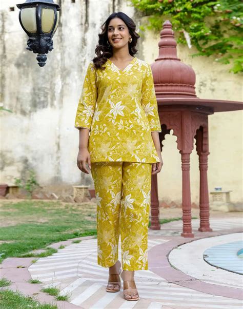 Casual Kurta Sets for Women – Shop Skylee Online