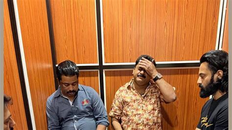 ബാലയെ ആശുപത്രിയിൽ പോയി കണ്ടു, സംസാരിച്ചു; ദയവായി തെറ്റായ കാര്യങ്ങ ...