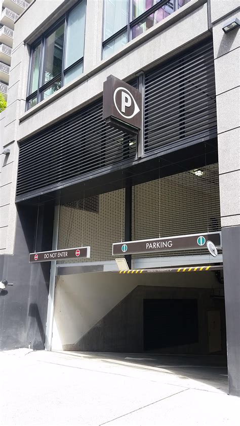 818 Stewart St Garage - Parking in Seattle | ParkMe