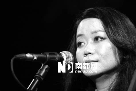 女歌手扬言“炸建委”被拘 家属已委托律师代理-搜狐新闻