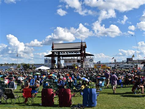 7 Vibrant Festivals/Events to Attend in Duluth, Minnesota | TouristSecrets