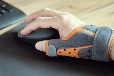 Dr. Ortho Wrist Brace with Thumb Support - A Stabilizing Solution for ...