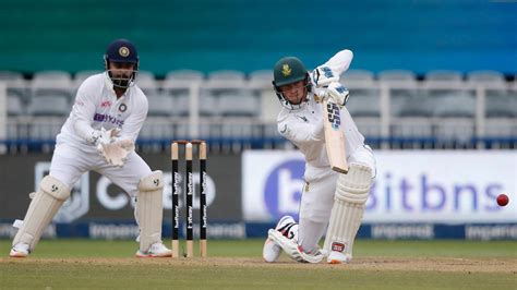 Resolute Rassie van der Dussen plays forgotten hero amid Wanderers ...