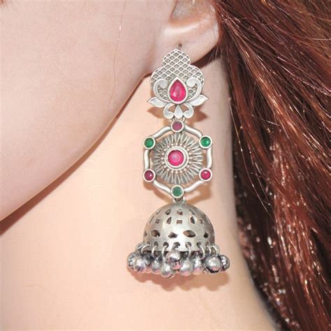 SILVER LOOK ALIKE LONG JHUMKA WITH GHUNGROO-RED&GREEN – Navraee By ...