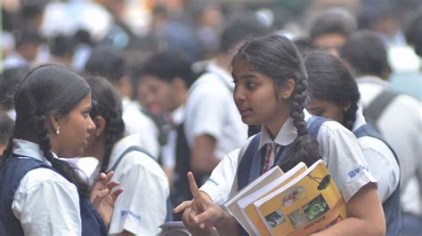 Covid-19 lockdown: CBSE rationalises syllabus by up to 30% for classes ...