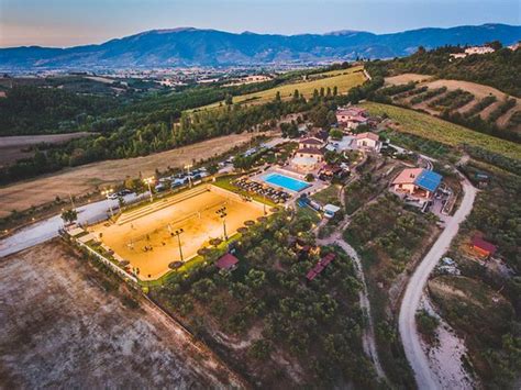 AGRILEISURETIME (Spoleto) - B&B Reviews, Photos, Rate Comparison ...