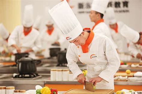 在陕西学厨师多少钱_行业新闻_陕西新东方烹饪学校