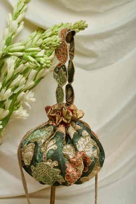 Buy Green Embellished Floral Kalamkari Print Potli by Ozel Online at ...