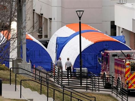 In Pics: Here's How People Around The World Are Uniting In The War ...