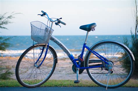 Free Images : wheel, blue, sports equipment, mountain bike, the sea ...