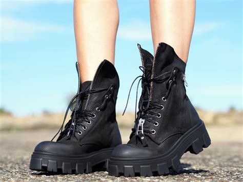 Boots 的图像结果