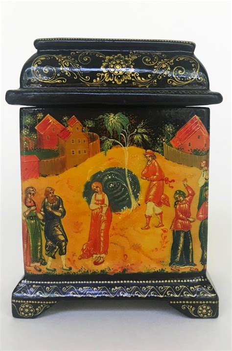 Fine Russian Lacquer Mini Tall Box from Palekh at 1stDibs