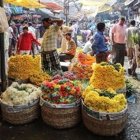 Flower Market Dadar: Guide To Shop Here I LBB, Mumbai