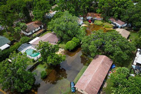 Videos Show Damage, Flooding as Idalia Inundates South Carolina ...