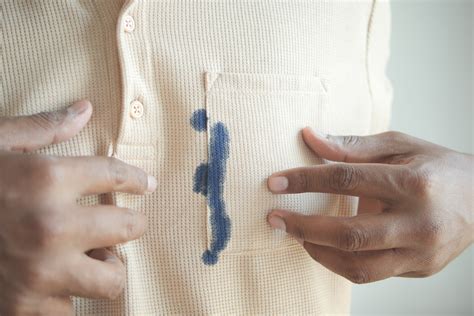 Remove Tough Stains from Clothes Easily | Vanish IN