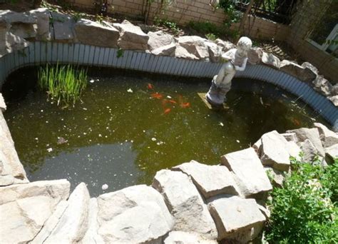 泥土砌水池,砖砌水池怎么做防水,农村家用砖砌水池_大山谷图库