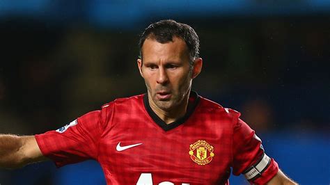 Ryan Giggs insists Man United need to turn around their derby form ...
