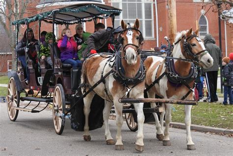 Funeral homes bringing joy and cheer this holiday season | Death Care ...