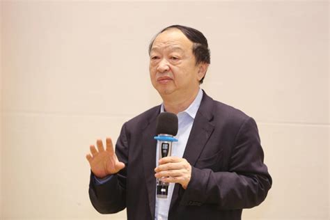 重磅！中信集团董事长常振明到中信大锰调研_的发展