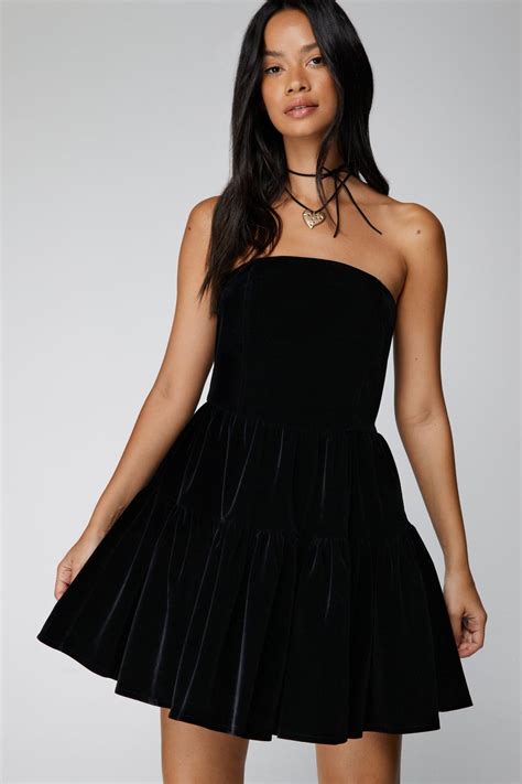 Structured Velvet Bandeau Tiered Mini Dress | Nasty Gal