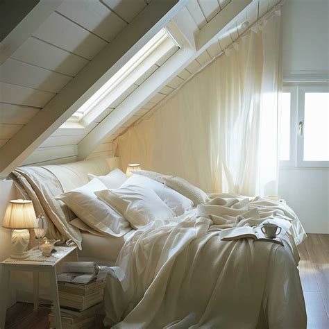 21+ Small Loft Bedroom Ideas That Make Every Inch Count • 333k ...