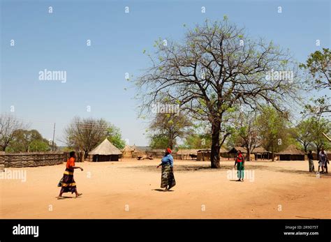 Village People in Zambia 的图像结果