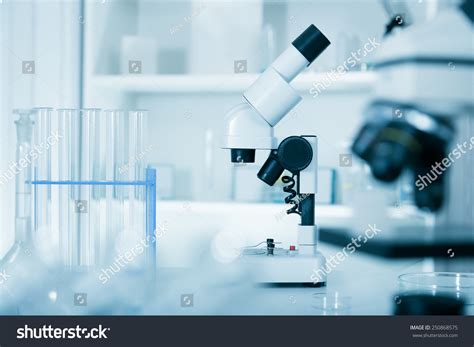 Laboratory Microscope 的图像结果