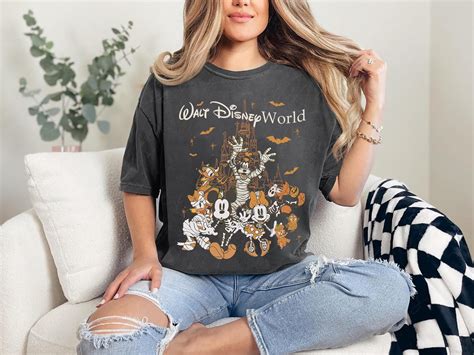 NOVA16 Hot Trending Vintage Disney Halloween Shirts Mickey And Friends ...
