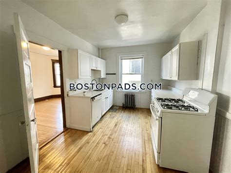 Cambridge 3 beds 1 baths - $3,600