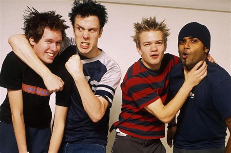 How Deryck Whibley Feels About Sum 41 Splitting Up