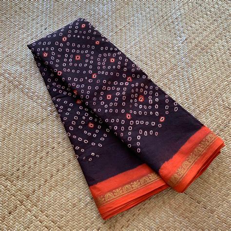 Deep Brown Saree, Hand knotted Sungudi On a Hand woven Cotton saree, K ...