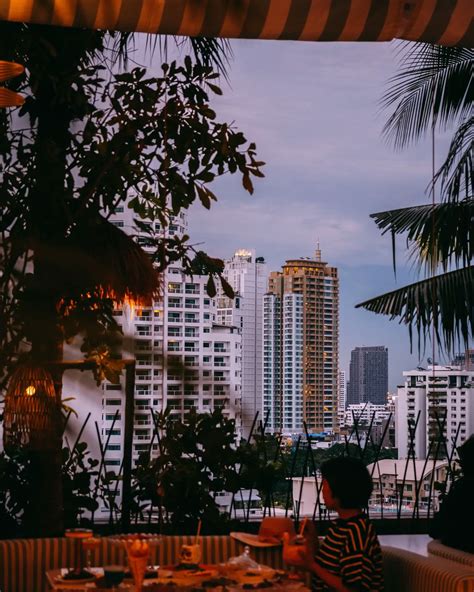 マイアミの雰囲気80 s EM WONDERにあるMami Roseレストラン 🌺 | Rattomarty が投稿したフォトブック | Lemon8