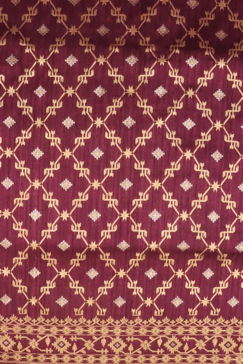 Diamond Zari Design Plum Purple Semi Banarasi Silk Saree – Sundari Silks