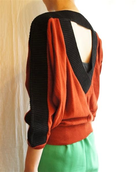 LANVIN 80’s "Teracotta × Black" Knitted Tops | CARBOOTS