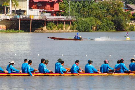 划船比赛 的图像结果