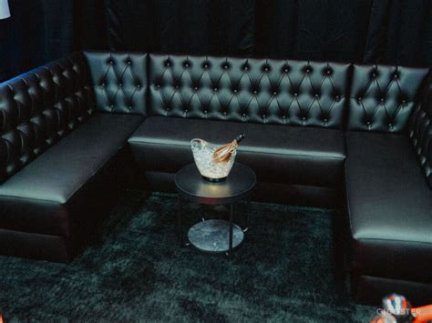 Club VIP Section 的图像结果